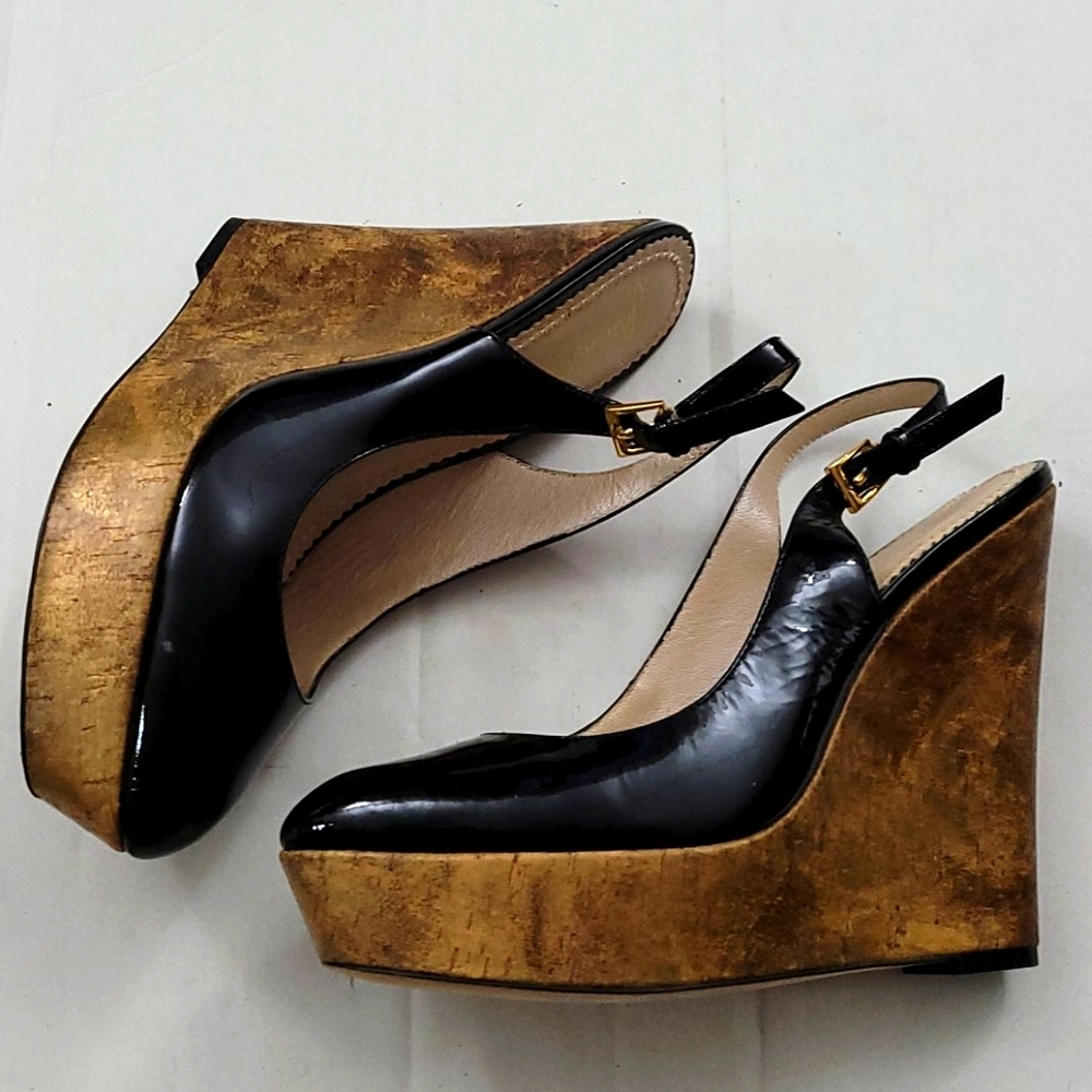 Jean-Michel Cazabat patent leather wedge